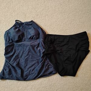 Women’s Black & Navy Patterned Tankini Top with Black (never worn) Bottoms Sz S